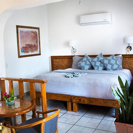 Buena Vista Oceanfront & Hot Springs Resort Buenavista  Bagian luar foto