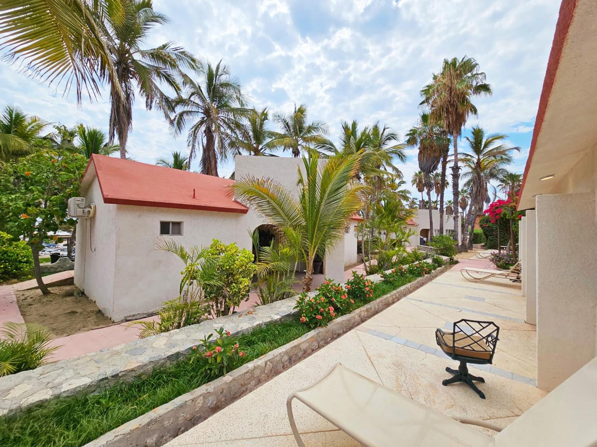 Buena Vista Oceanfront & Hot Springs Resort Buenavista  Bagian luar foto