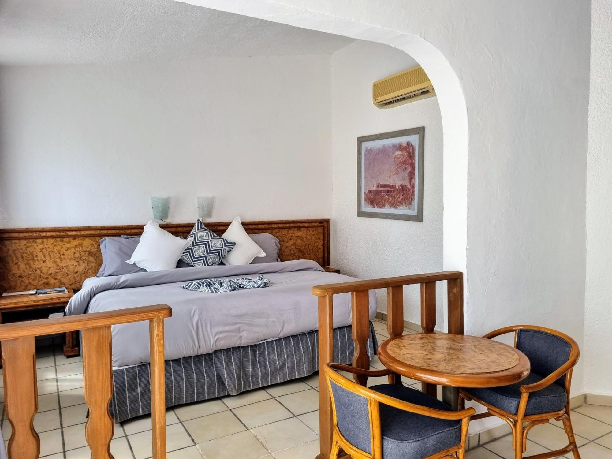 Buena Vista Oceanfront & Hot Springs Resort Buenavista  Bagian luar foto