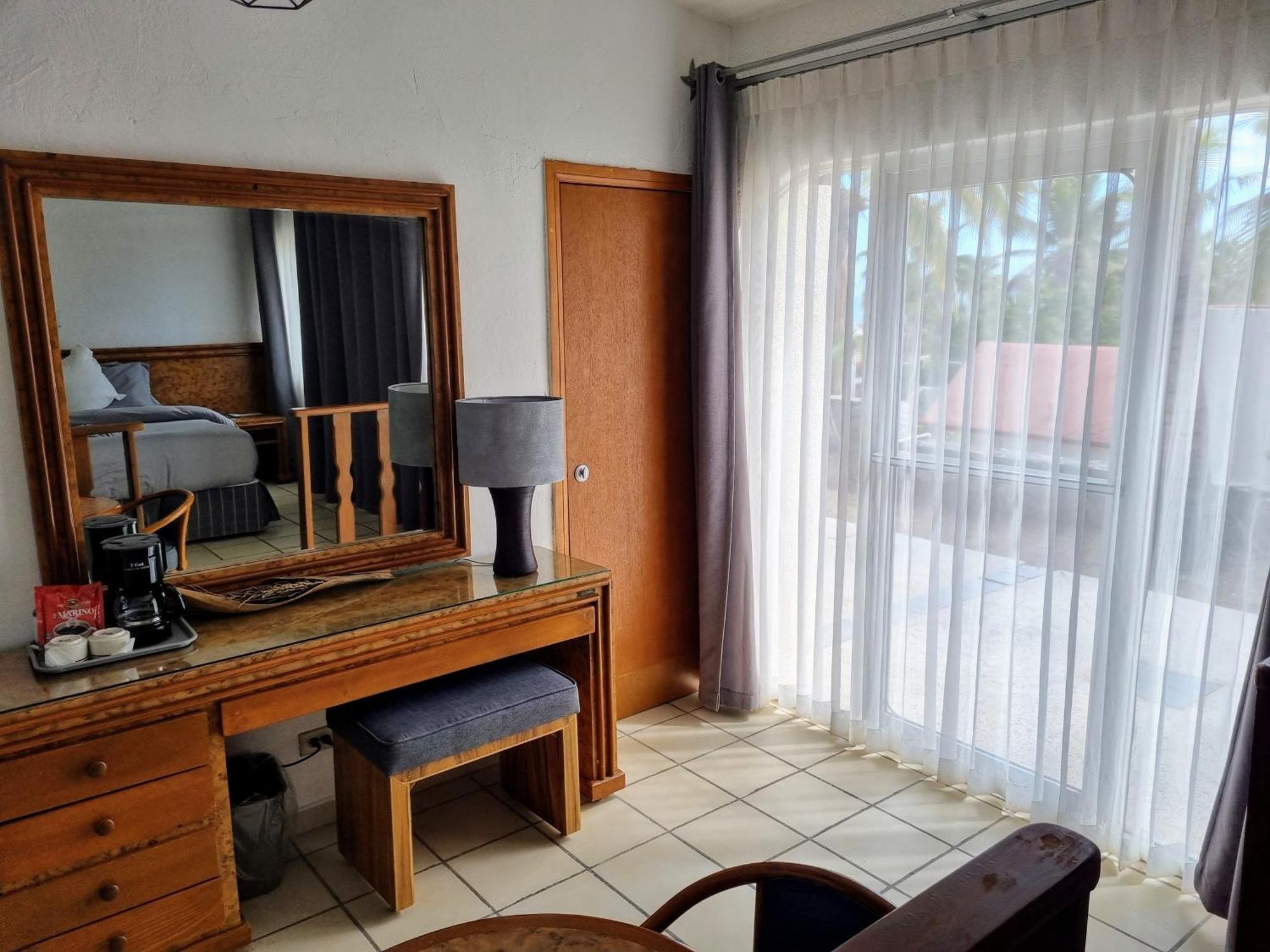 Buena Vista Oceanfront & Hot Springs Resort Buenavista  Bagian luar foto
