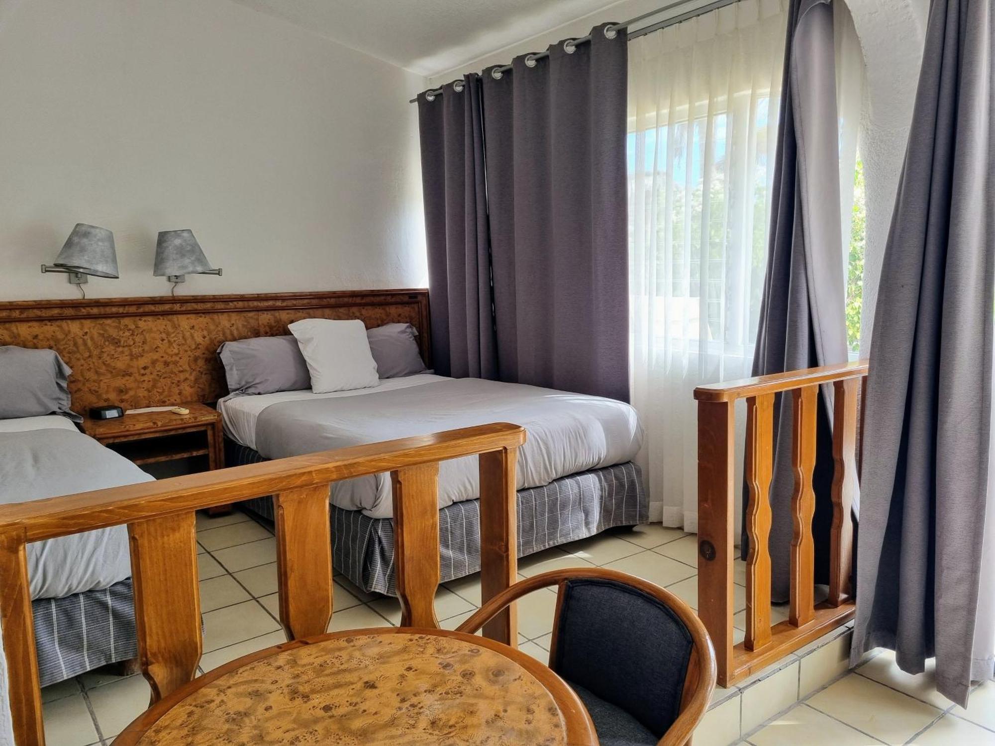 Buena Vista Oceanfront & Hot Springs Resort Buenavista  Bagian luar foto