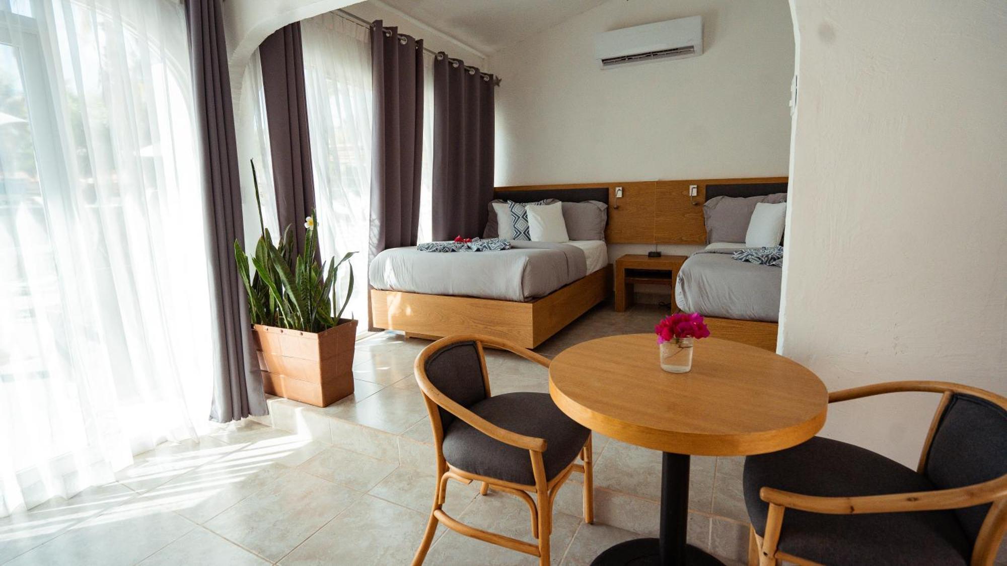 Buena Vista Oceanfront & Hot Springs Resort Buenavista  Bagian luar foto