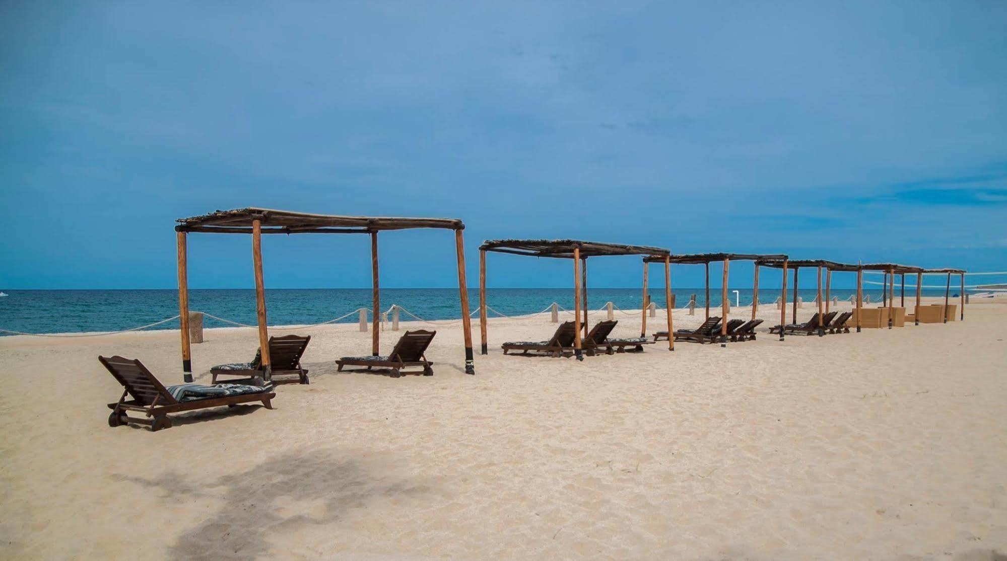 Buena Vista Oceanfront & Hot Springs Resort Buenavista  Bagian luar foto
