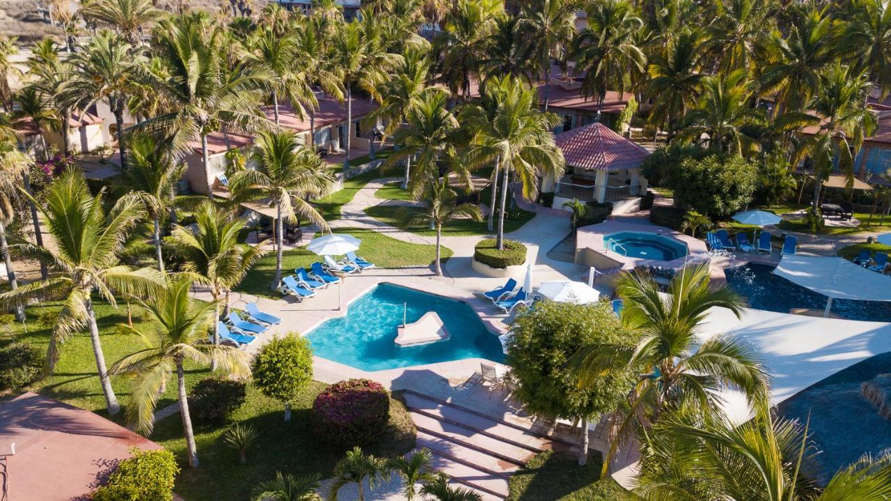 Buena Vista Oceanfront & Hot Springs Resort Buenavista  Bagian luar foto